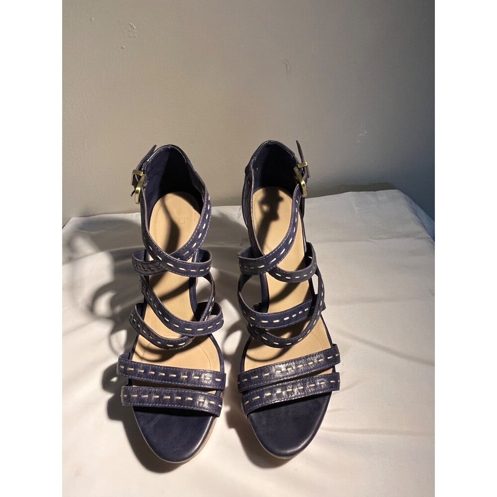 UGG AUSGTRALIA WOMENS BLUE STRAPY HEELS SANDALS
